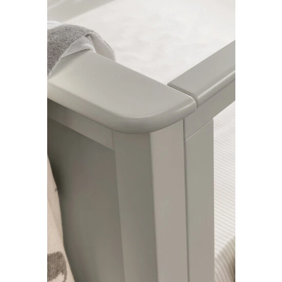 Mamas & Papas Grey Oxford Cot Bed 5 Mamas & Papas Grey Oxford Cot Bed - Image 3