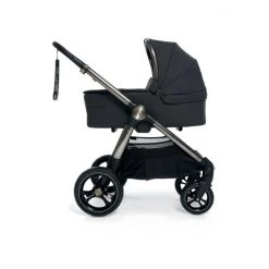 Mamas & Papas Black Ocarro Onyx Black Carrycot