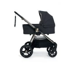 Mamas & Papas Black Ocarro Onyx Black Carrycot 7 Mamas & Papas Black Ocarro Onyx Black Carrycot -Mamas & Papas Shop unnamed file 224