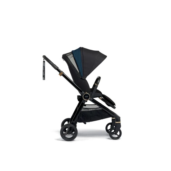 Mamas & Papas Black Compact Without Compromise Pushchair 5 Mamas & Papas Black Compact Without Compromise Pushchair - Image 3