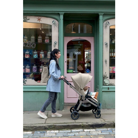 Mamas & Papas Brown Strada Pebble Natural Pushchair 3 Mamas & Papas Brown Strada Pebble Natural Pushchair
