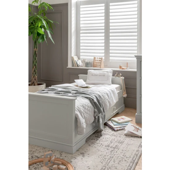 Mamas & Papas Grey Oxford 2 Piece Furniture Set Cot Bed 5 Mamas & Papas Grey Oxford 2 Piece Furniture Set Cot Bed - Image 3